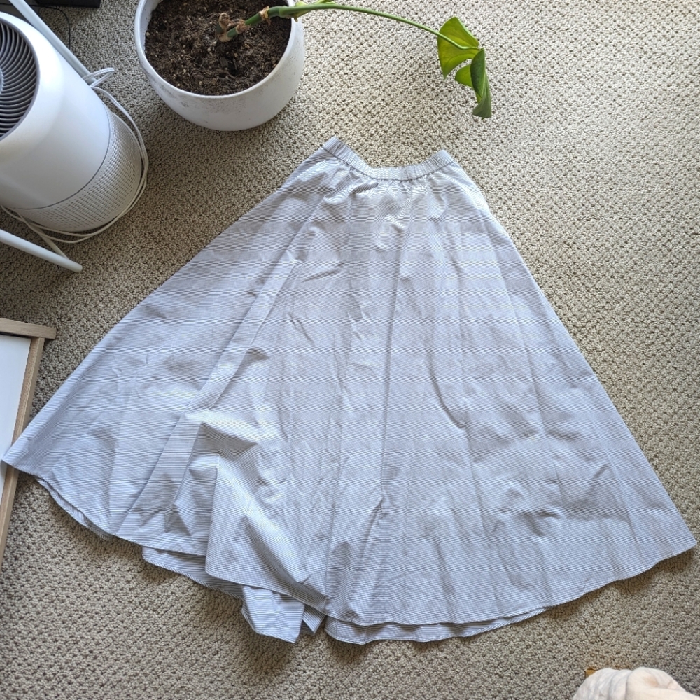 Uniqlo Striped Midi Skirt